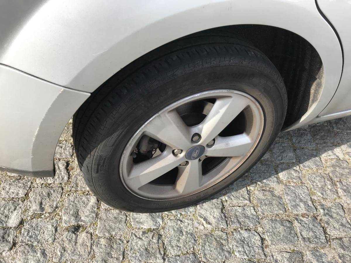 Ford Focus 1.6 CDTI · Ano 2005 — imagem 12