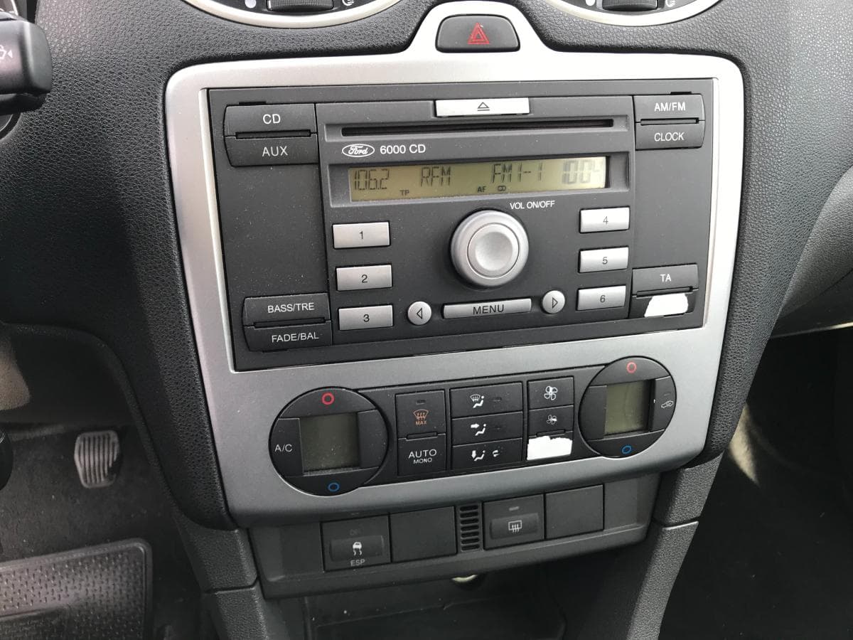 Ford Focus 1.6 CDTI · Ano 2005 — imagem 19