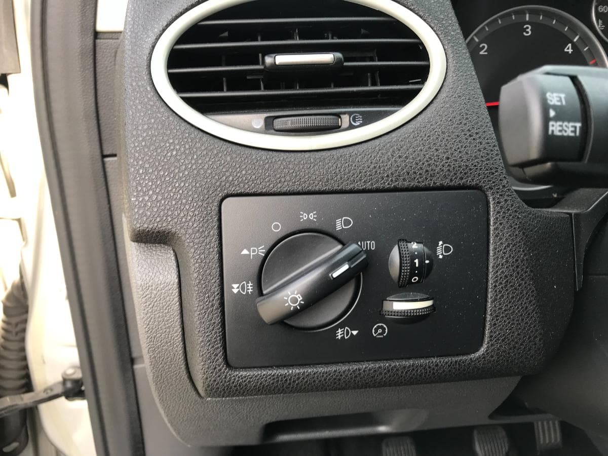 Ford Focus 1.6 CDTI · Ano 2005 — imagem 24