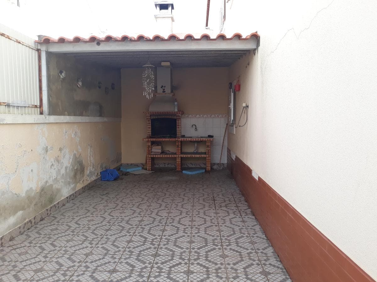 Moradia V3 · Sesimbra — image 20