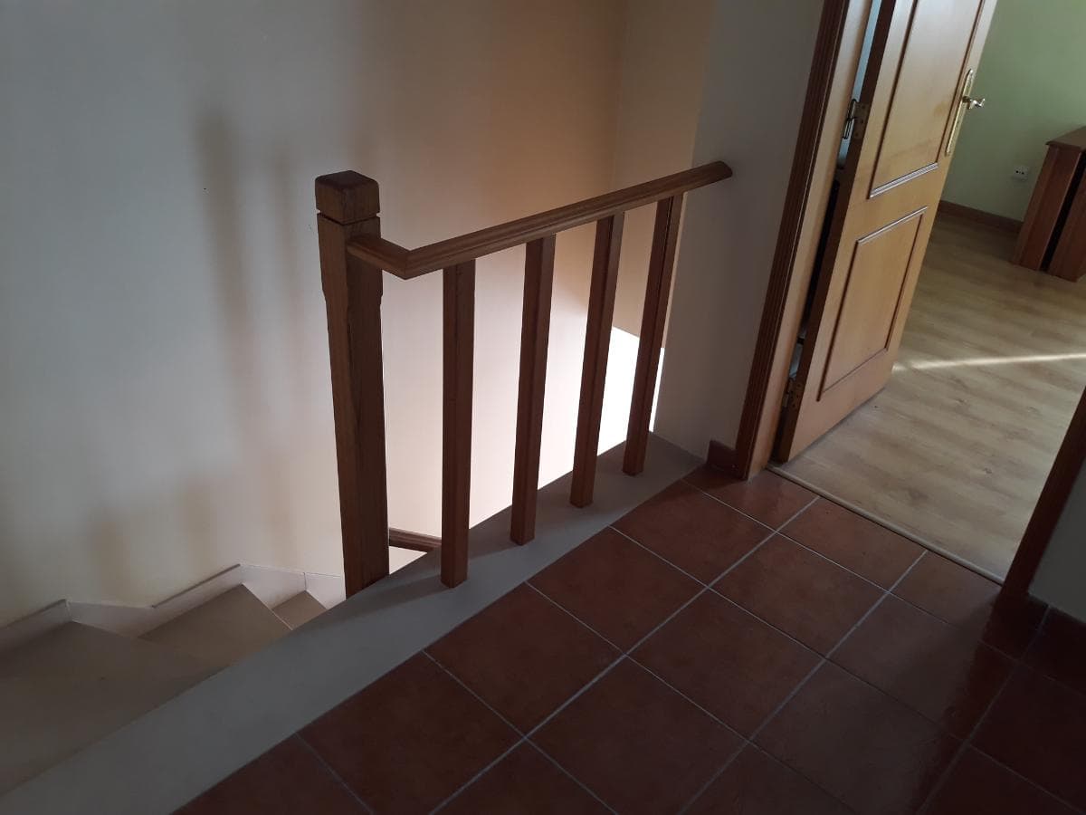Moradia V3 · Sesimbra — image 12