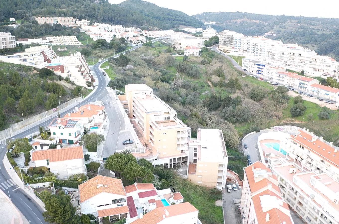 Empreendimento Habitacional · Condomínio Privado com piscina · Sesimbra — imagen 7