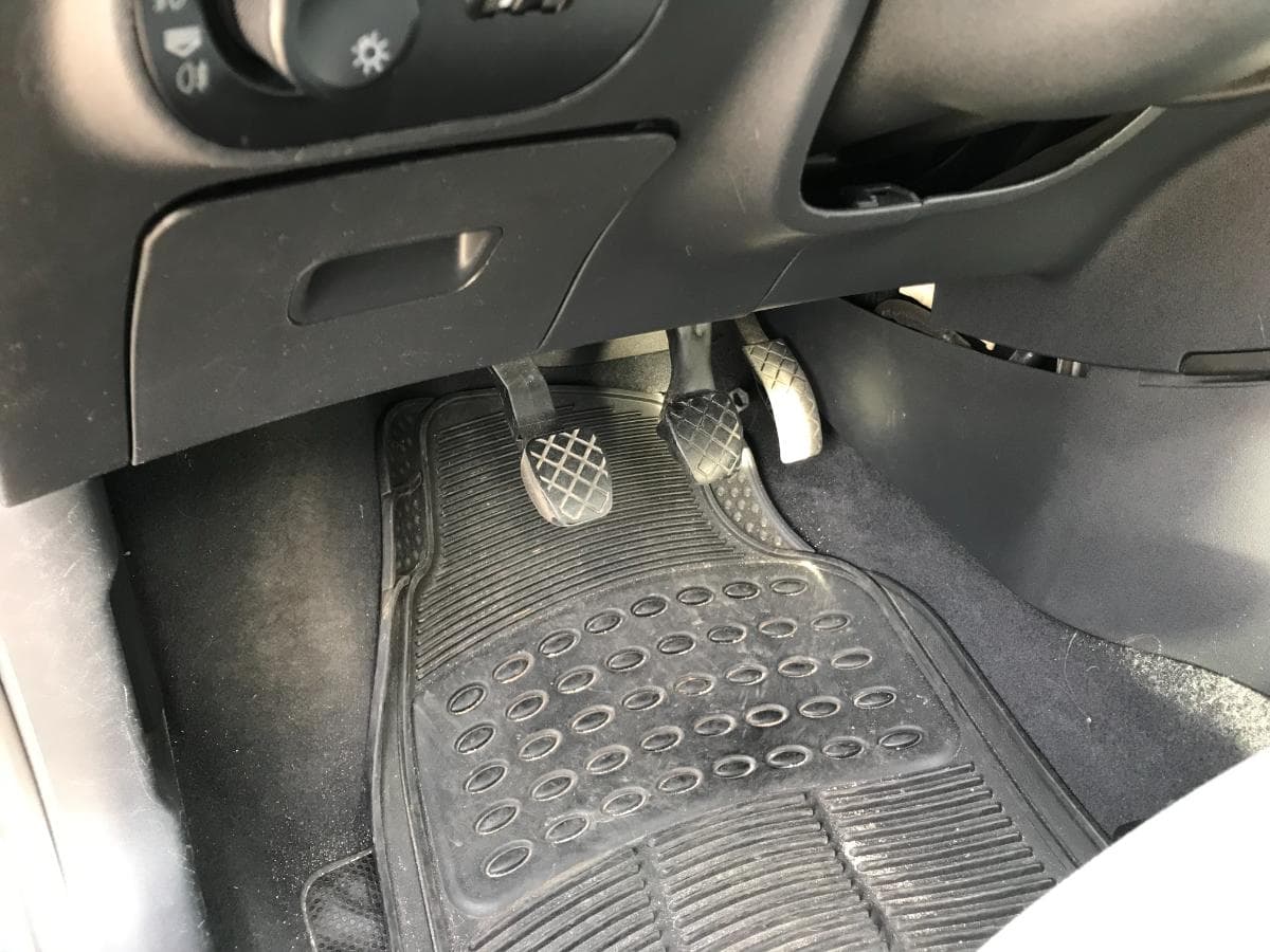 Seat Ibiza 1.2 · Ano 2002 — imagem 11