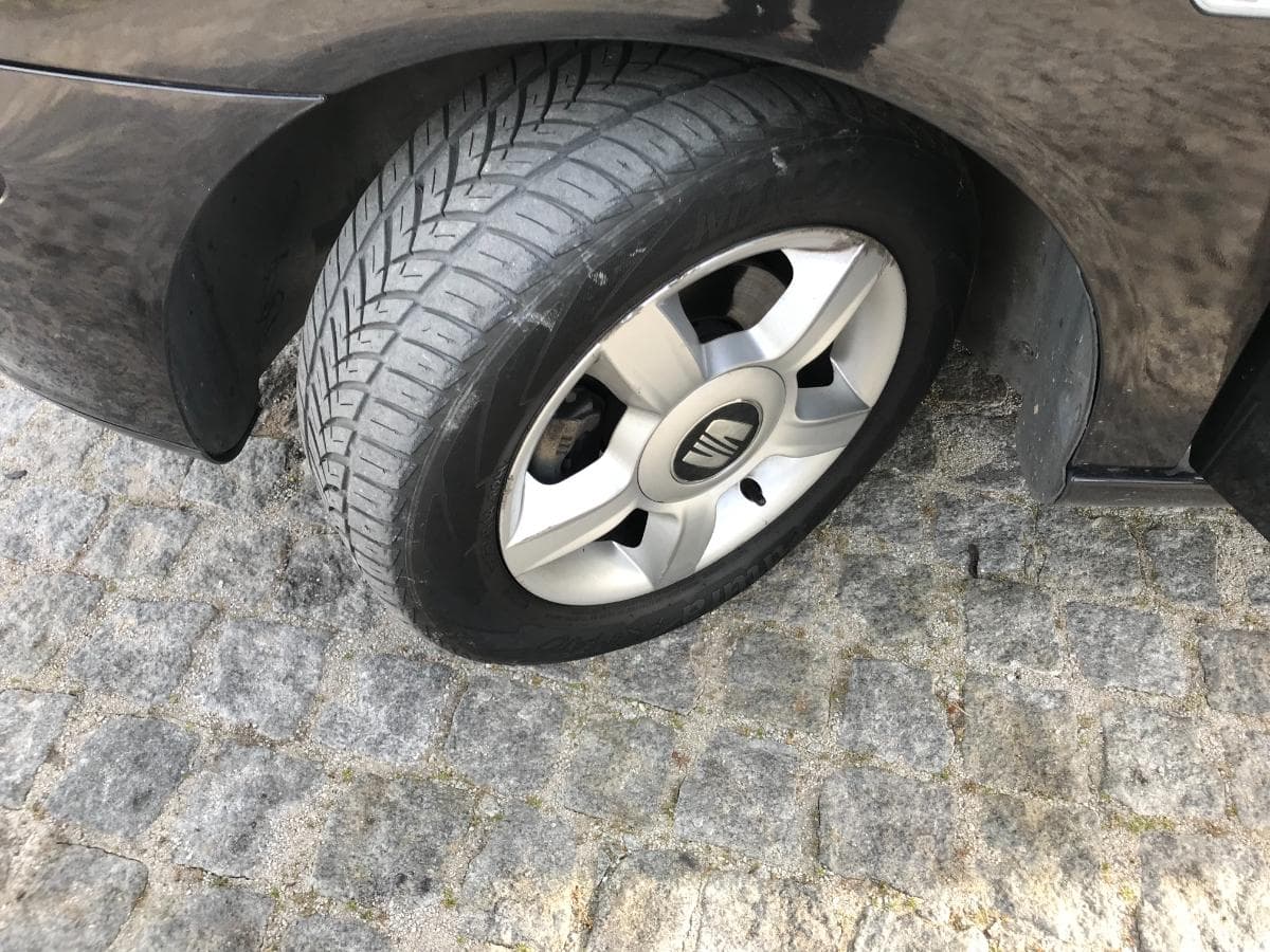 Seat Ibiza 1.2 · Ano 2002 — imagem 25