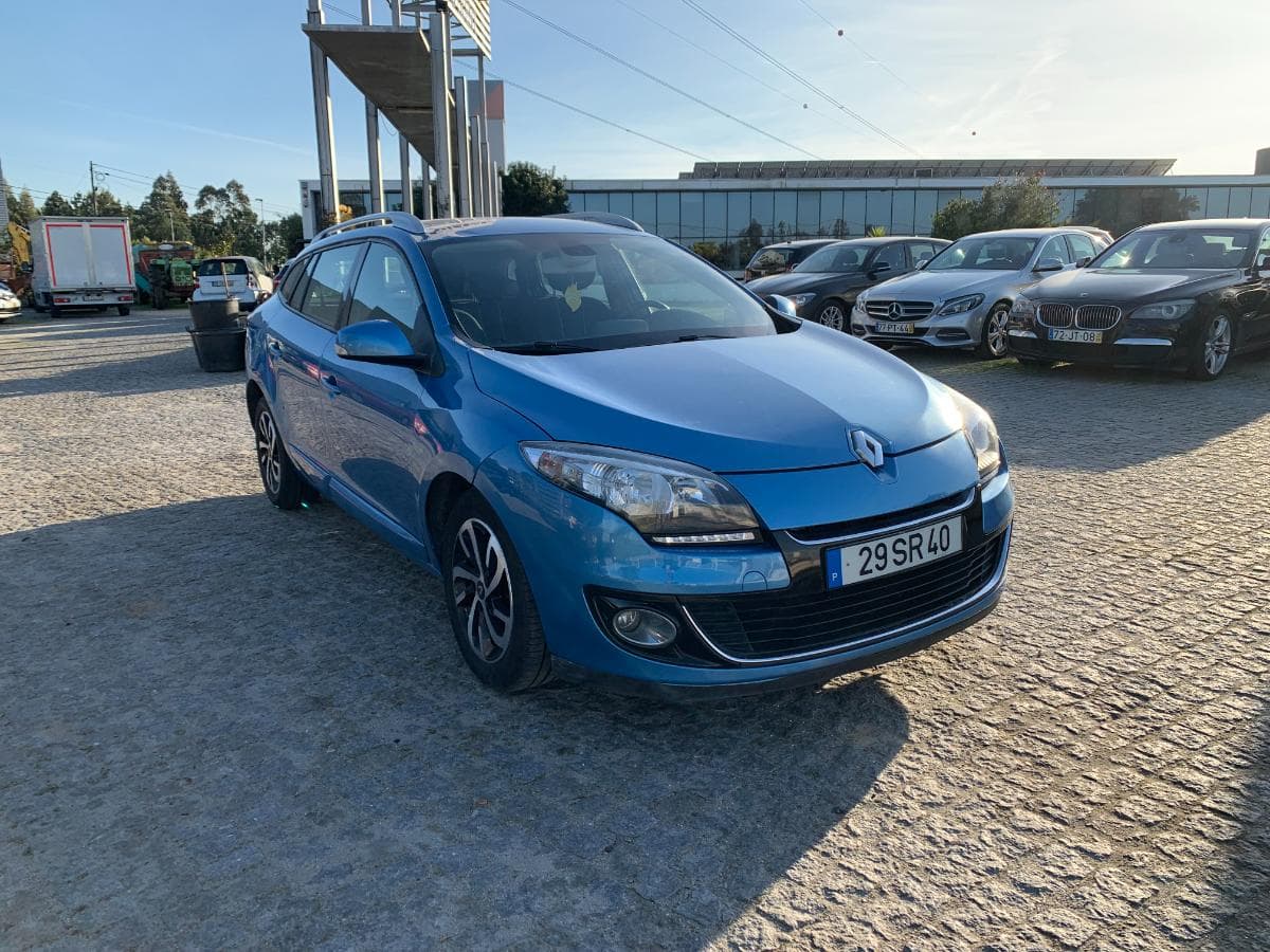 Renault Mégane 1.5 DCI · Ano 2012 — imagem 1