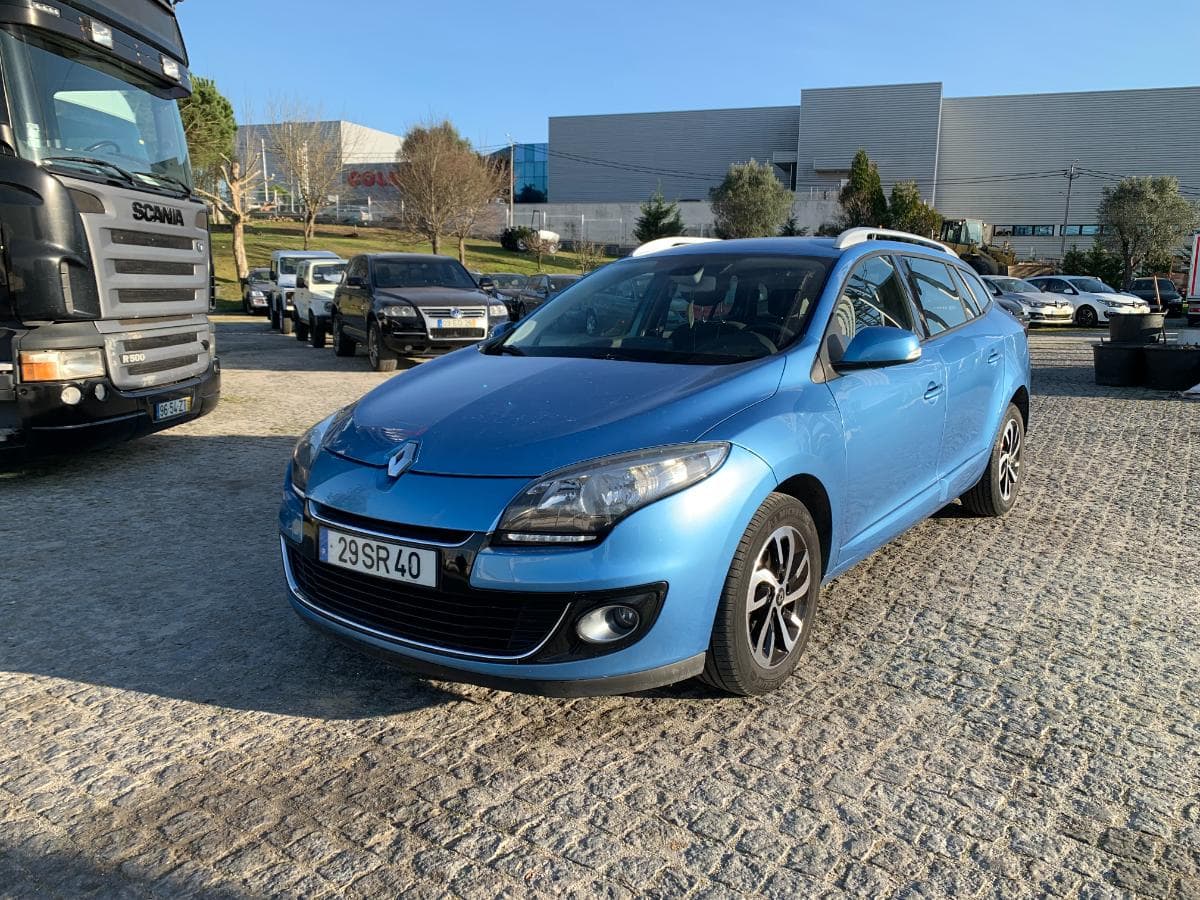 Renault Mégane 1.5 DCI · Ano 2012 — imagem 5
