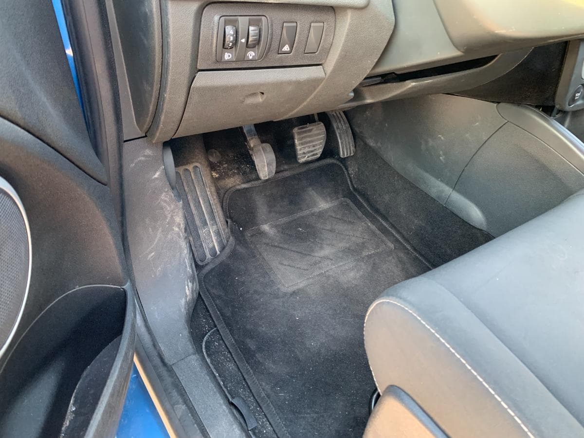 Renault Mégane 1.5 DCI · Ano 2012 — imagem 20