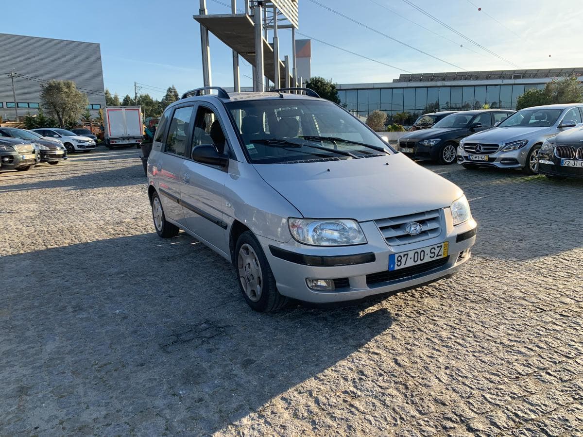 Hyundai Matrix 1.5 CRDI · Ano 2002 — imagem 1