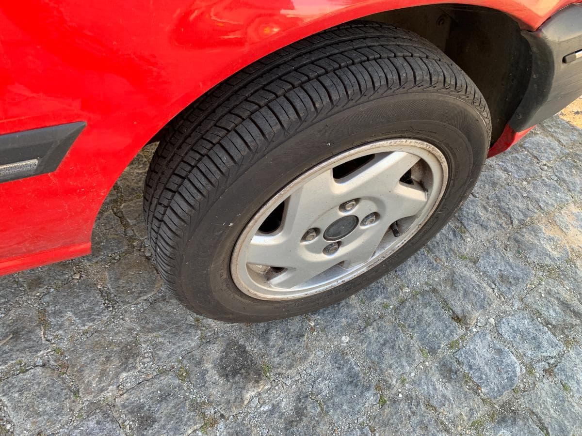 Ford Fiesta 1.1 · Ano 1991 — image 11