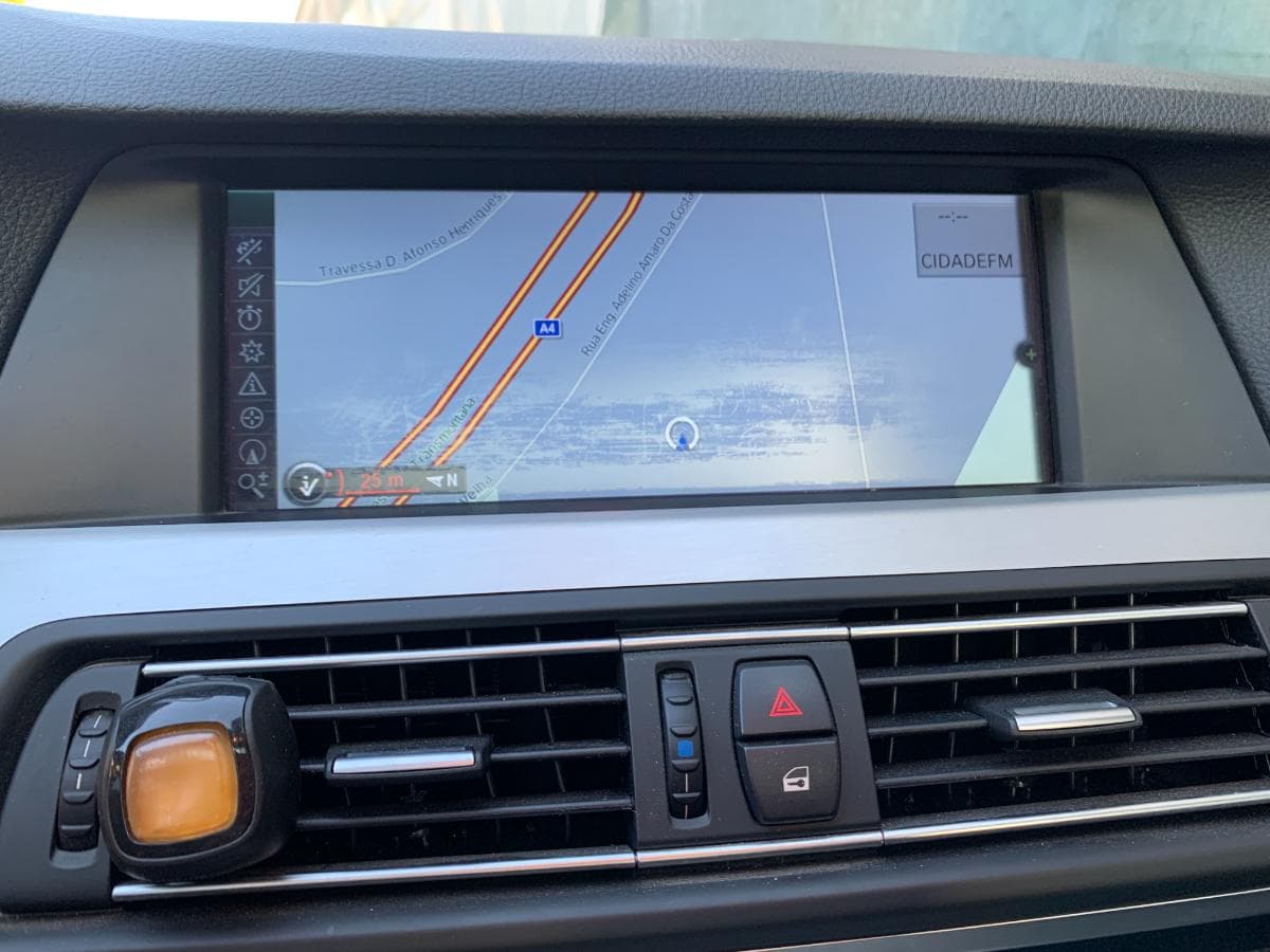 BMW 520D · Ano 2011 — image 24