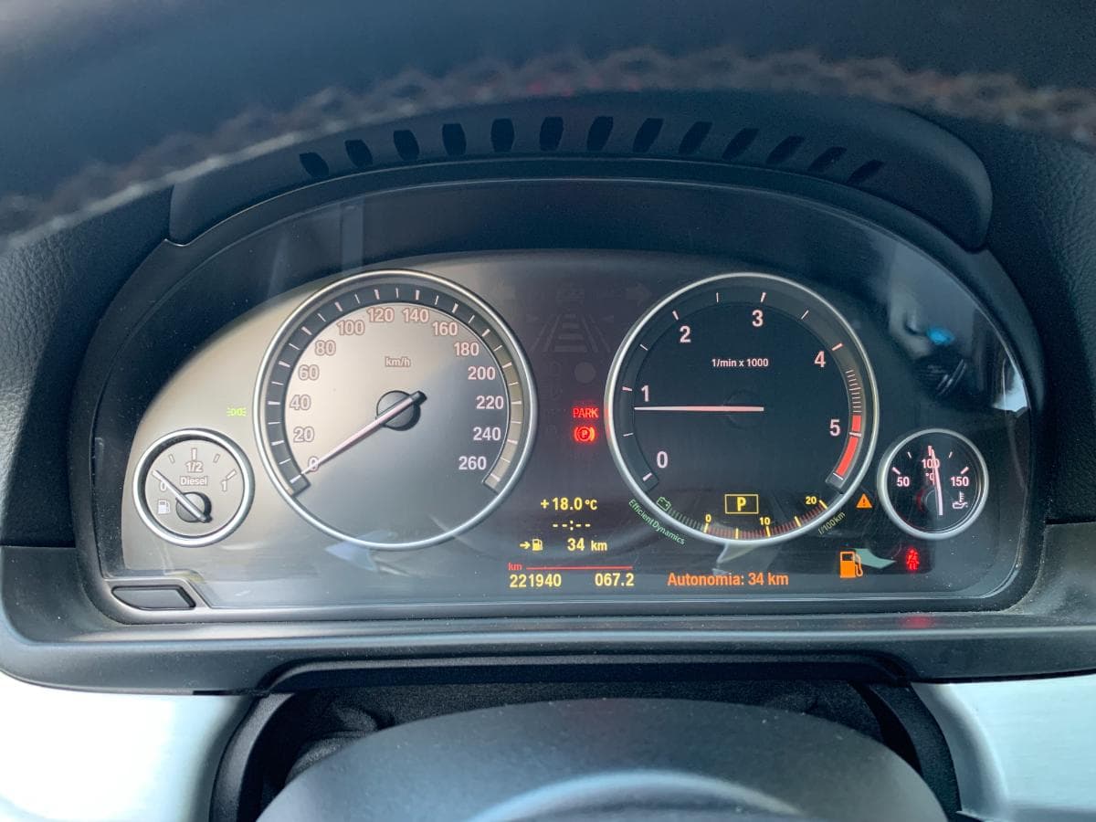 BMW 520D · Ano 2011 — image 26