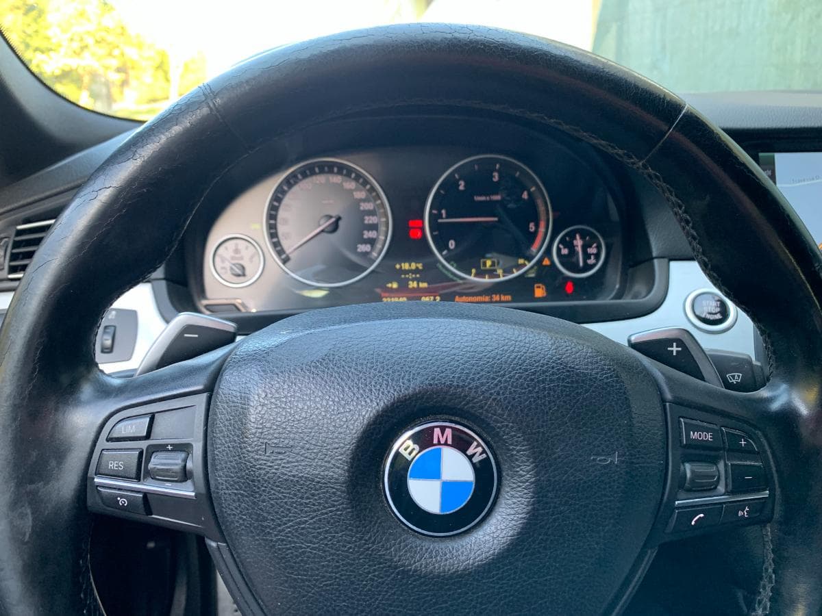 BMW 520D · Ano 2011 — image 33