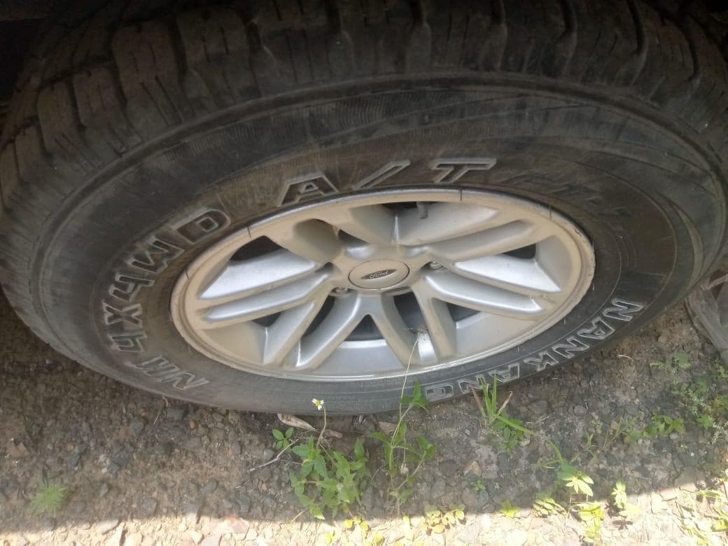 Ford Everest · — imagem 13