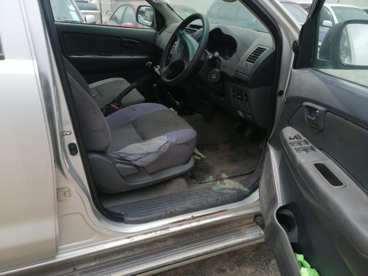 Toyota Hilux · — imagem 12