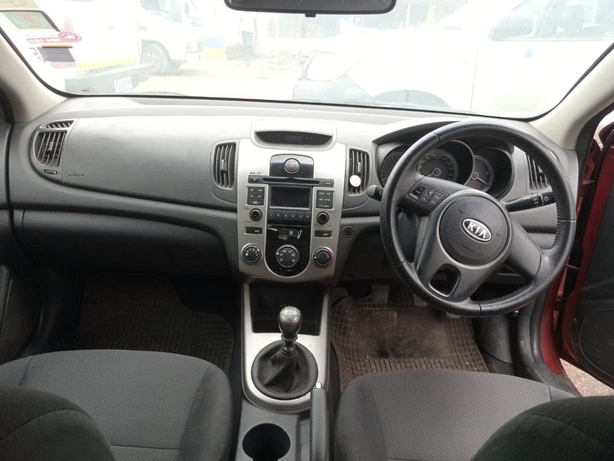 Kia Cerato · — imagem 9