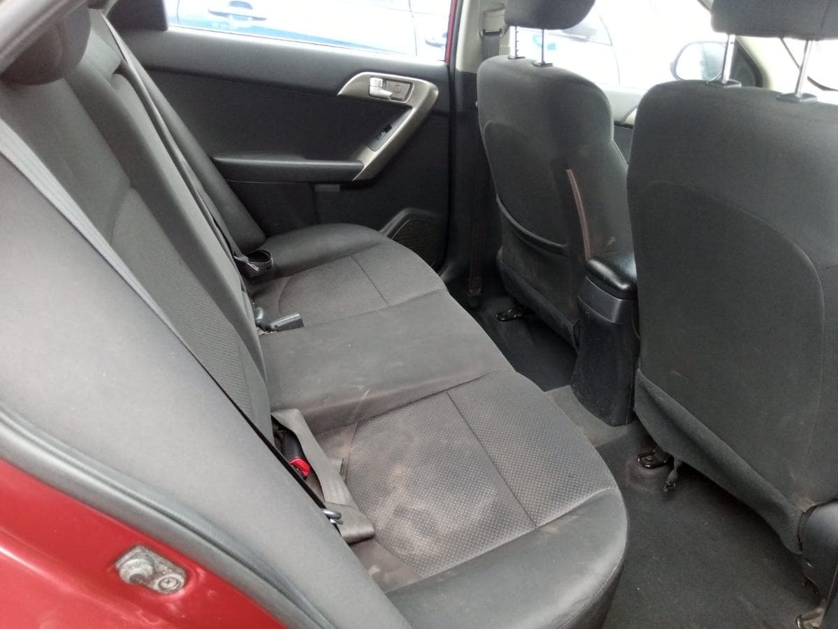 Kia Cerato · — imagem 10