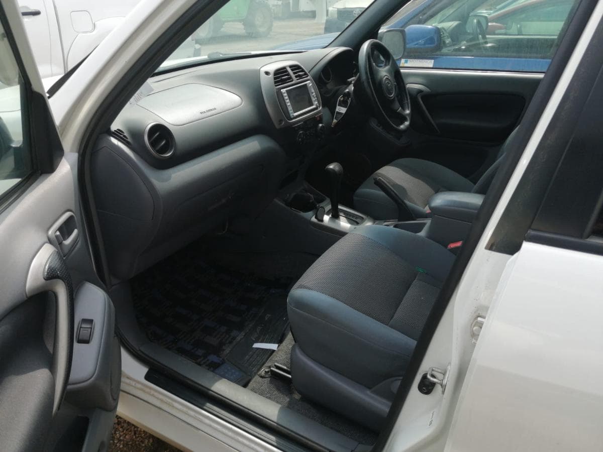 Toyota Rav4 · — imagem 7