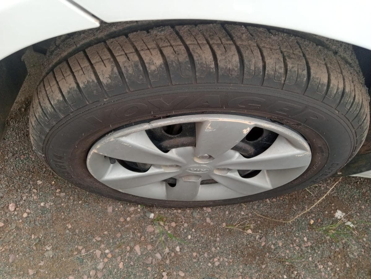 Kia Rio · — imagem 2