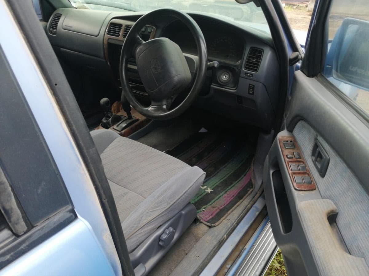 Toyota Surf · — imagem 4