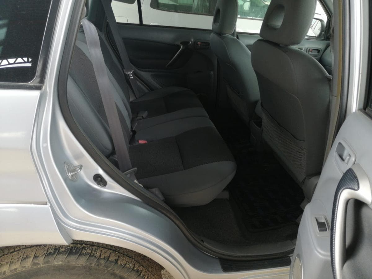 Toyota Rav4 · — imagen 2