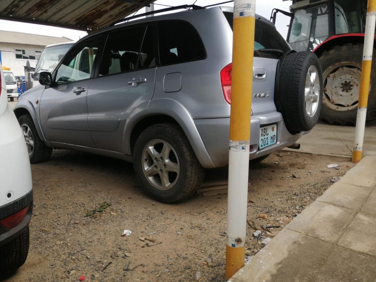 Toyota Rav4 · — imagen 9