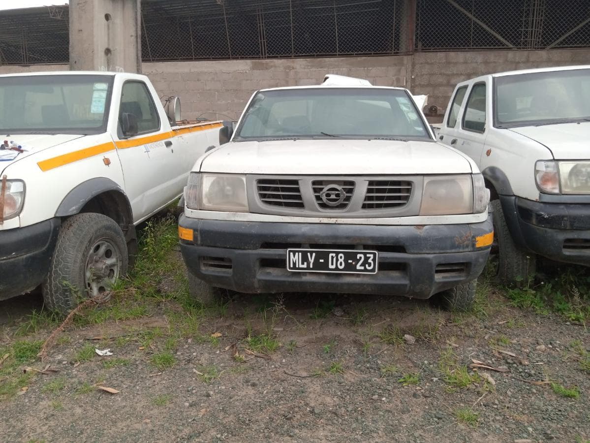 Nissan Hardbody · — imagem 1