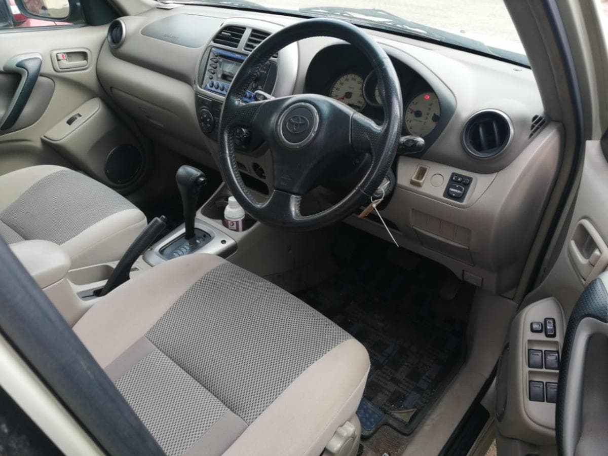 Toyota Rav4 · — imagem 7