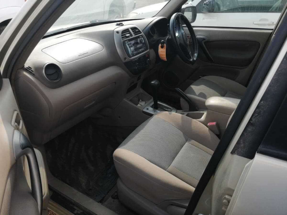 Toyota Rav4 · — imagem 2