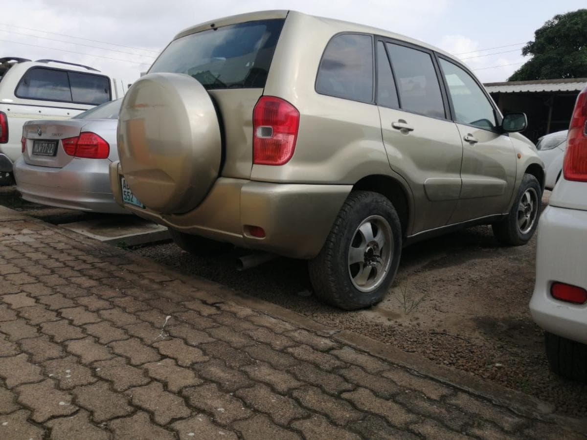 Toyota Rav4 · — imagem 4