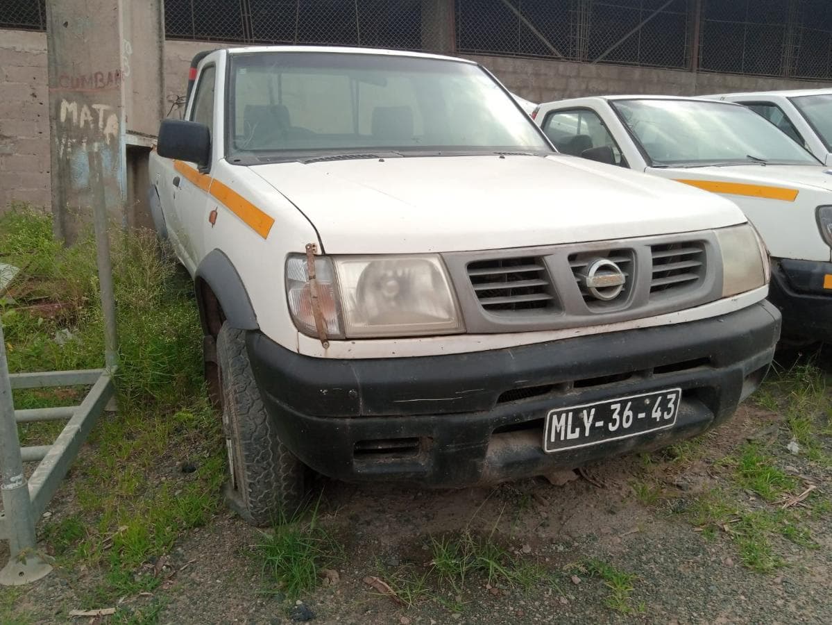 Nissan Hardbody · — imagem 15