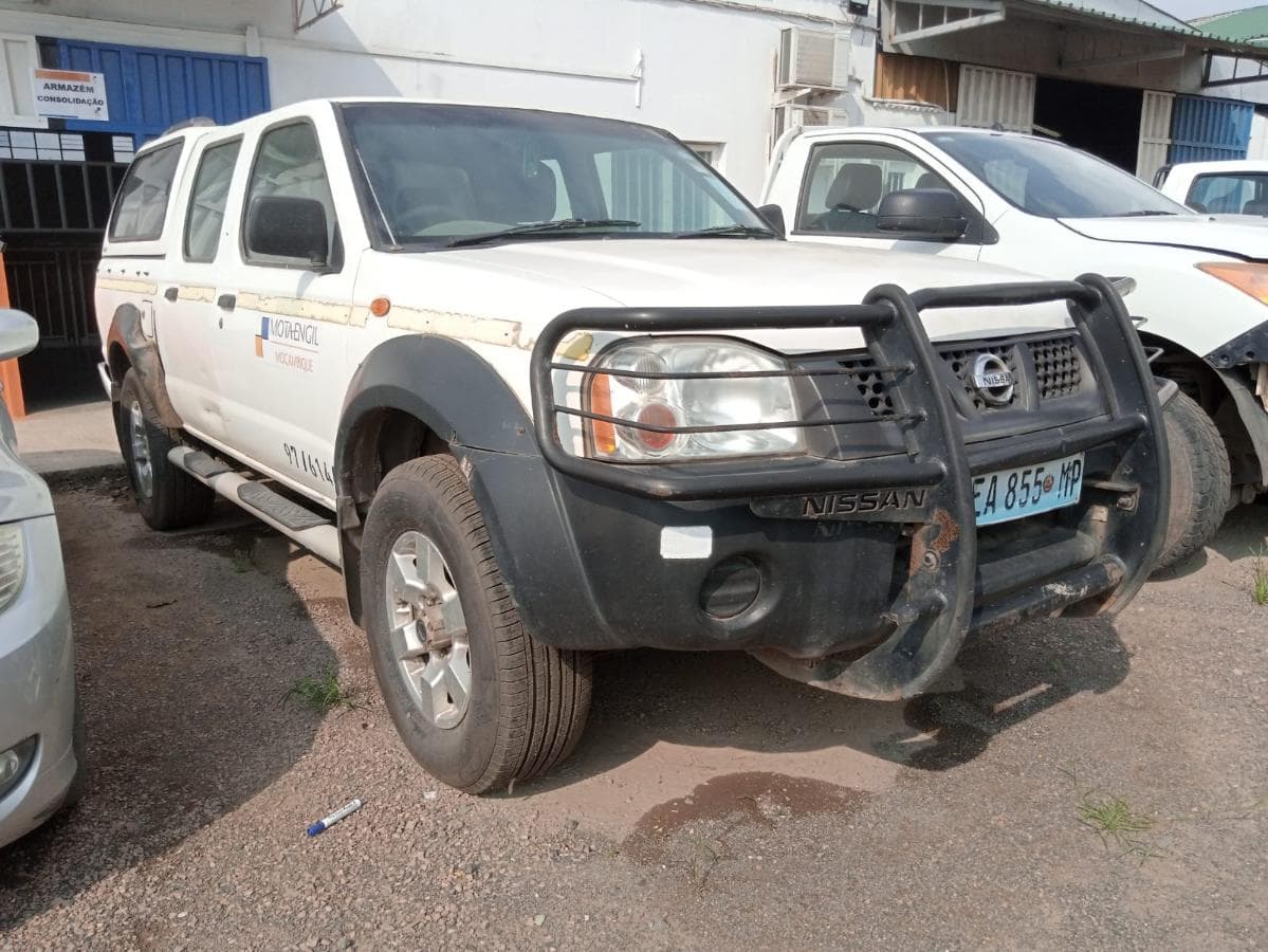 Nissan Hardbody · — imagen 1