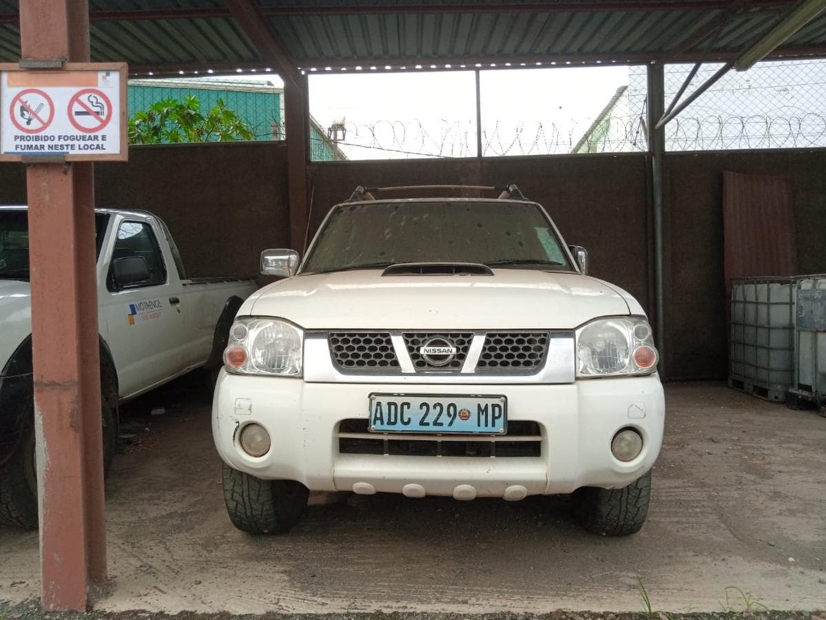 Nissan Hardbody · — imagem 4