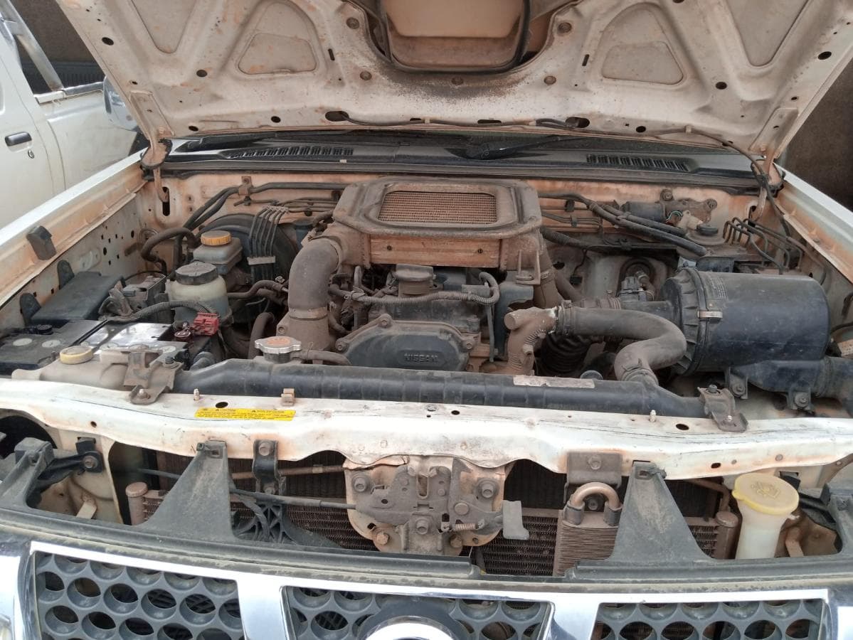 Nissan Hardbody · — imagem 20