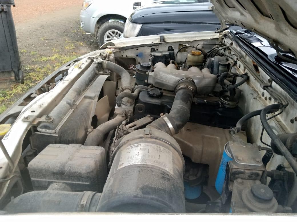 Nissan Hardbody · — imagen 7