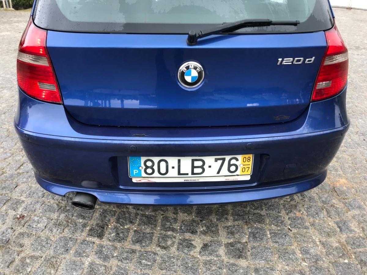 BMW 120D · Ano 2008 — imagem 7