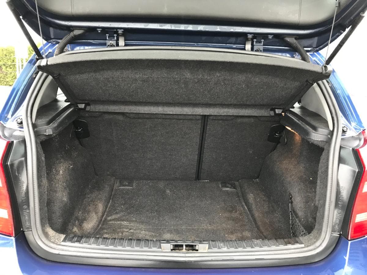 BMW 120D · Ano 2008 — imagem 21