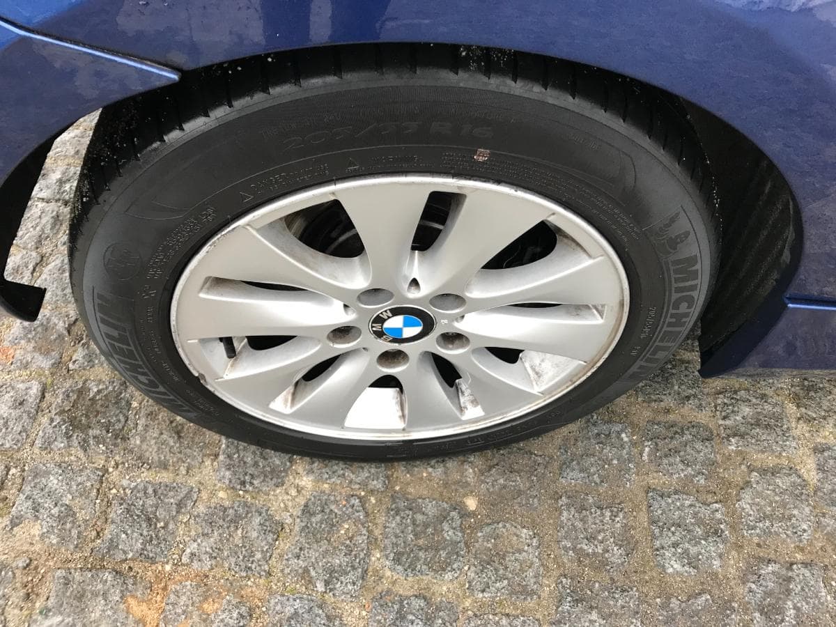 BMW 120D · Ano 2008 — imagem 25