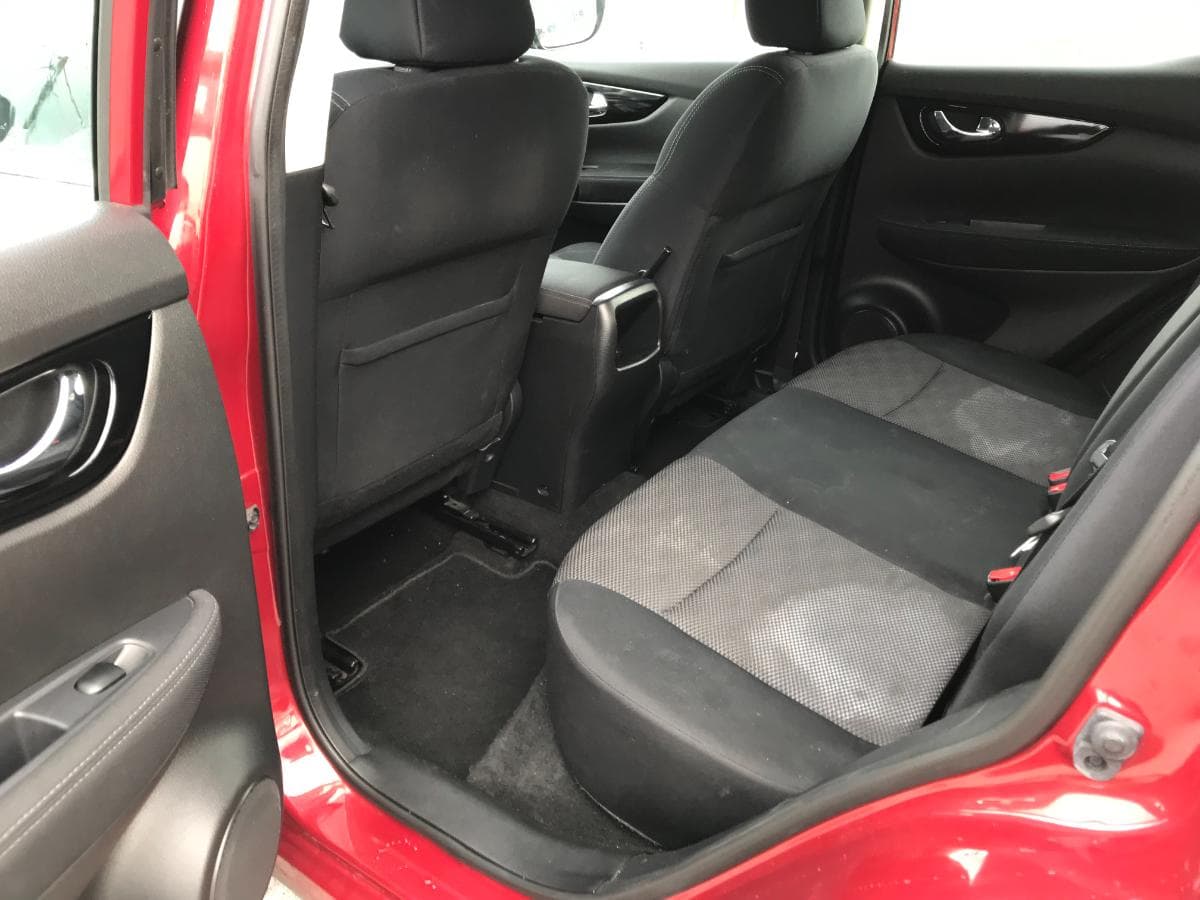 Nissan Qashqai 1.5DCI · Ano 2015 — image 11