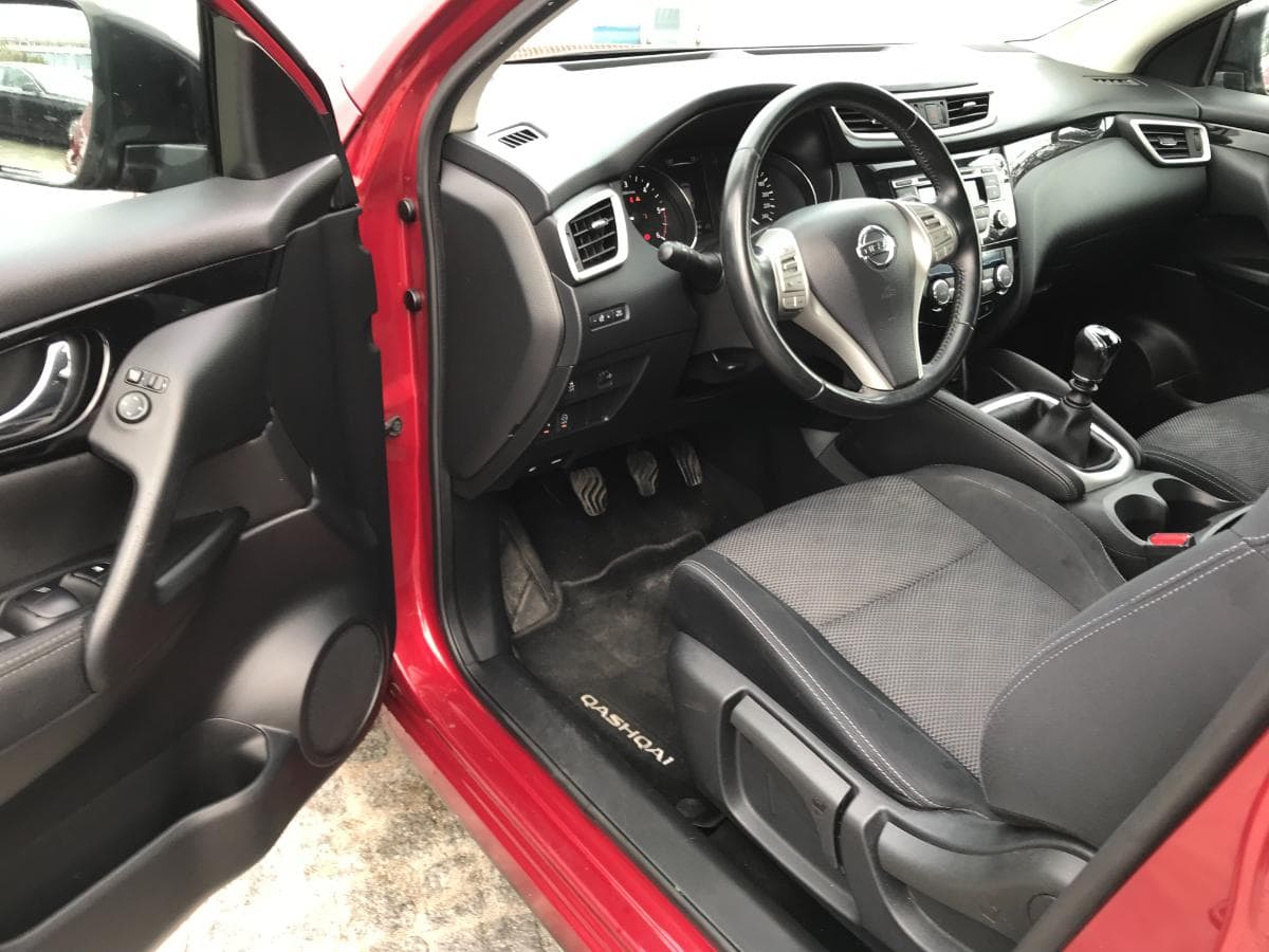 Nissan Qashqai 1.5DCI · Ano 2015 — image 12