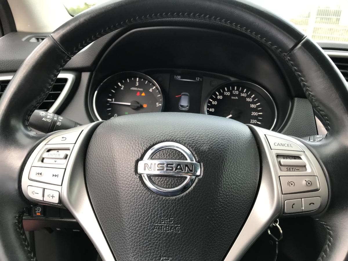 Nissan Qashqai 1.5DCI · Ano 2015 — image 22