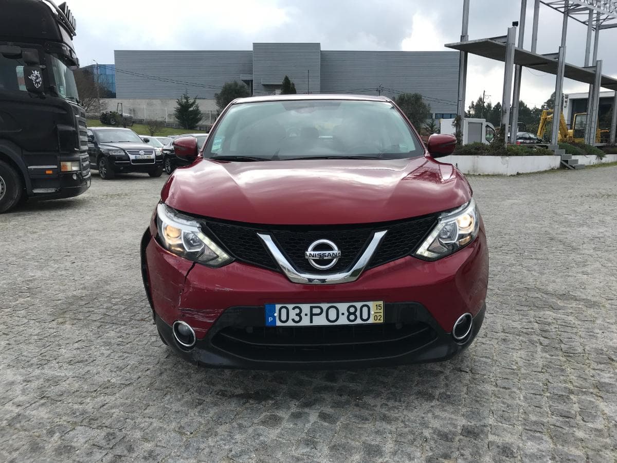 Nissan Qashqai 1.5DCI · Ano 2015 — image 2