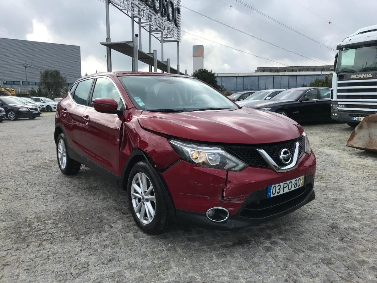 Nissan Qashqai 1.5DCI · Ano 2015 — image 3