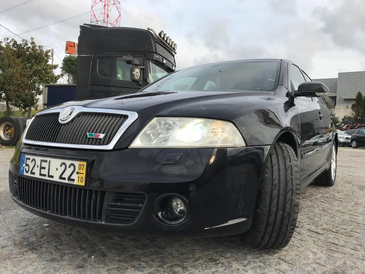 Skoda Octávia 2.0 TDI · Ano 2007 — imagem 7