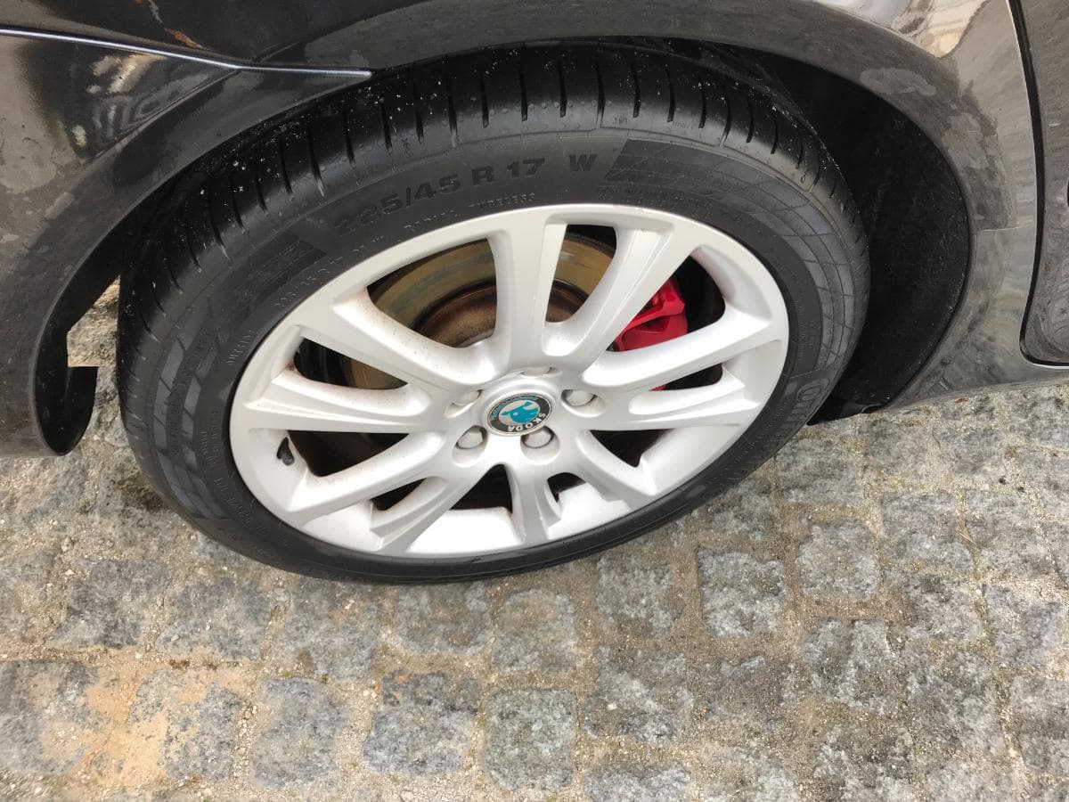 Skoda Octávia 2.0 TDI · Ano 2007 — imagem 28