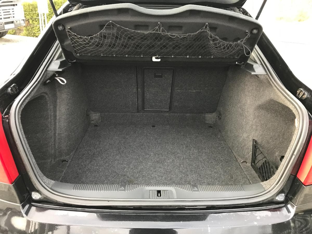 Skoda Octávia 2.0 TDI · Ano 2007 — imagem 9