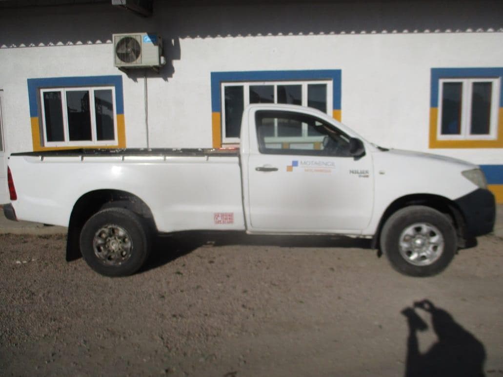 Toyota Hilux · — imagem 2