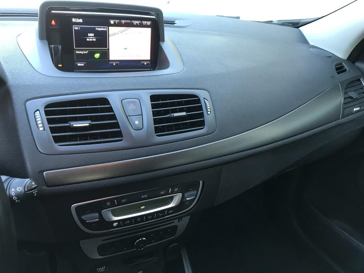 Renault Mégane · Ano 2014 — imagen 24