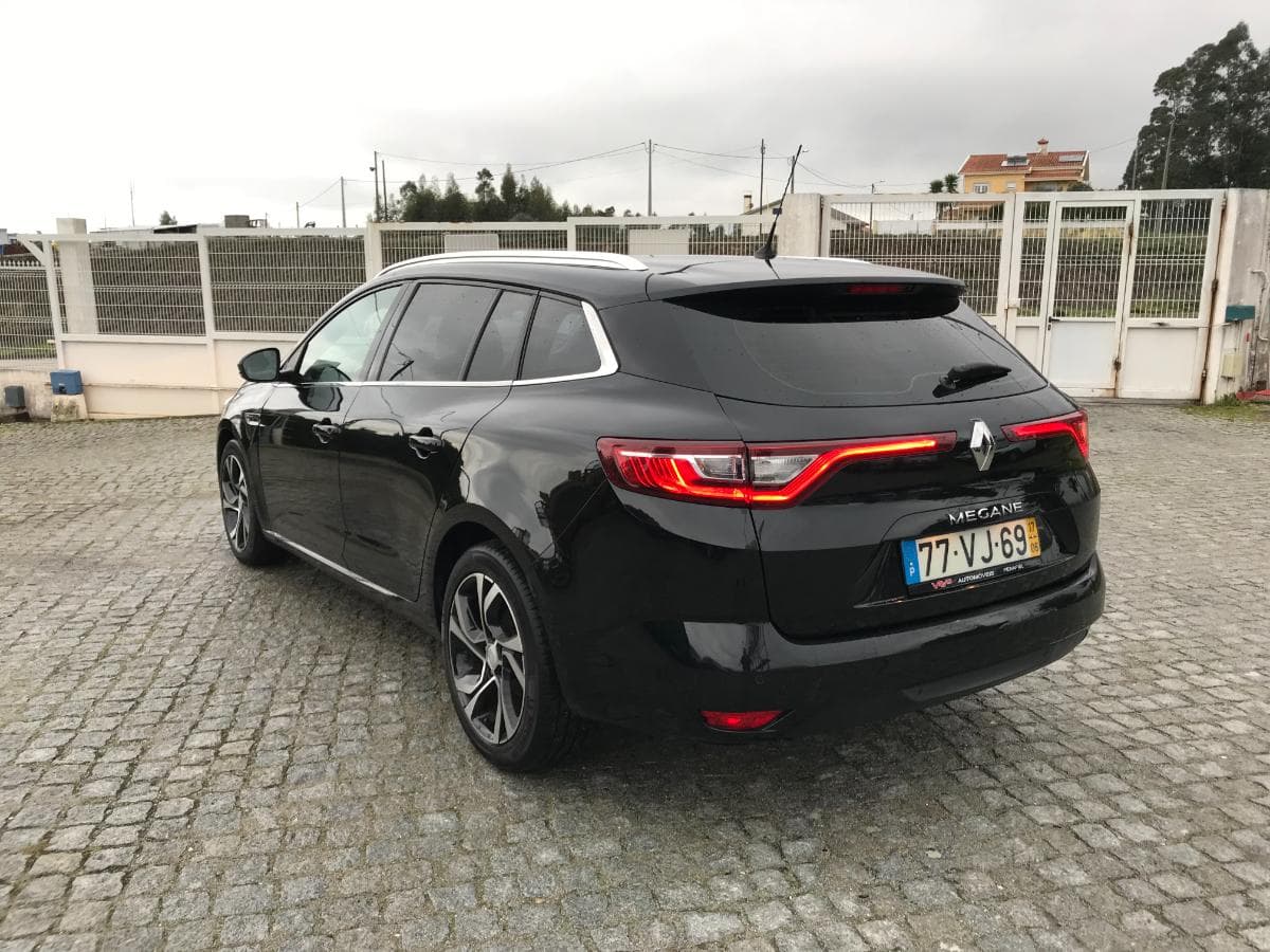 Renault Mégane 1.5 DCI · Ano 2017 — image 7