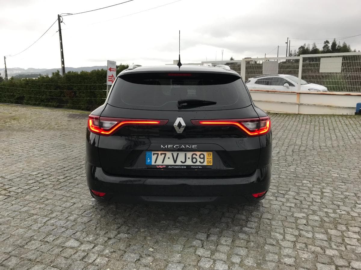 Renault Mégane 1.5 DCI · Ano 2017 — image 6