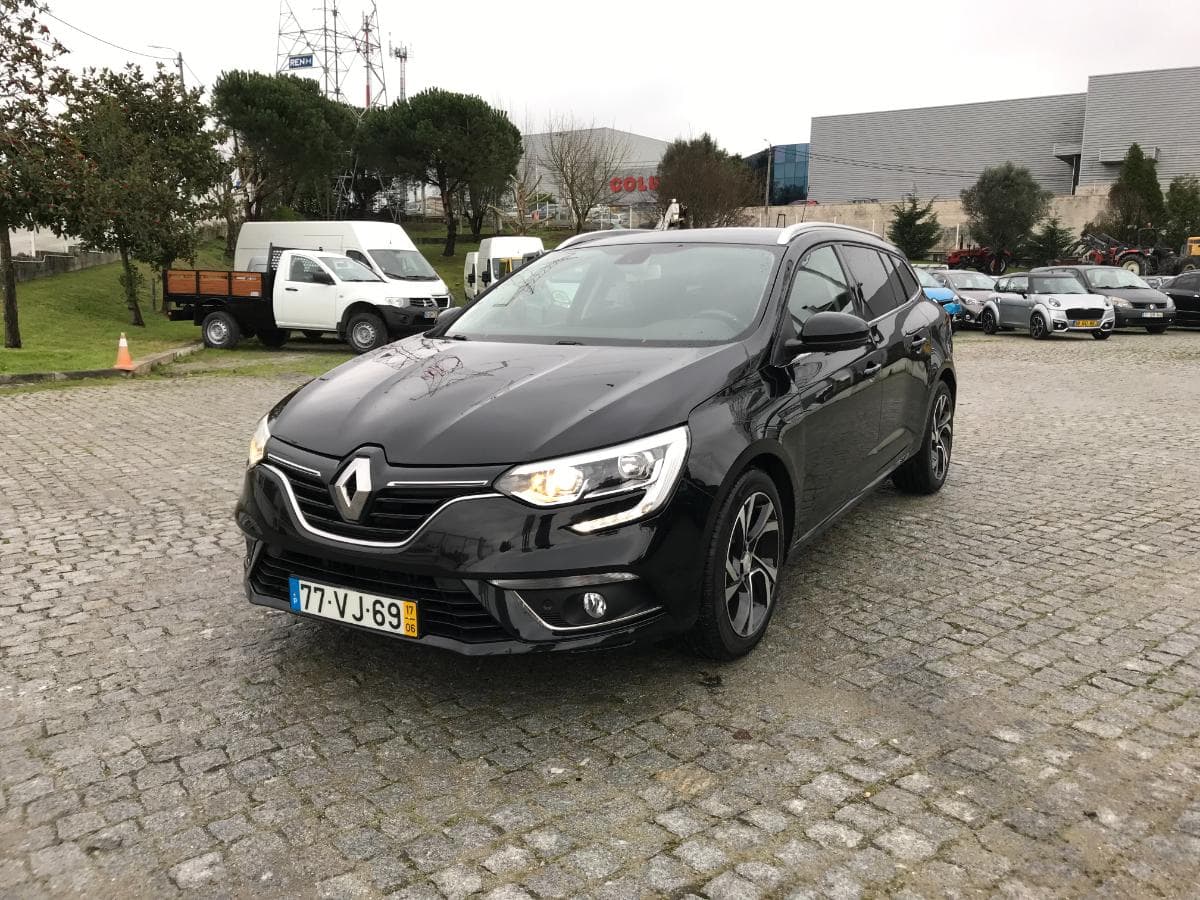 Renault Mégane 1.5 DCI · Ano 2017 — image 3